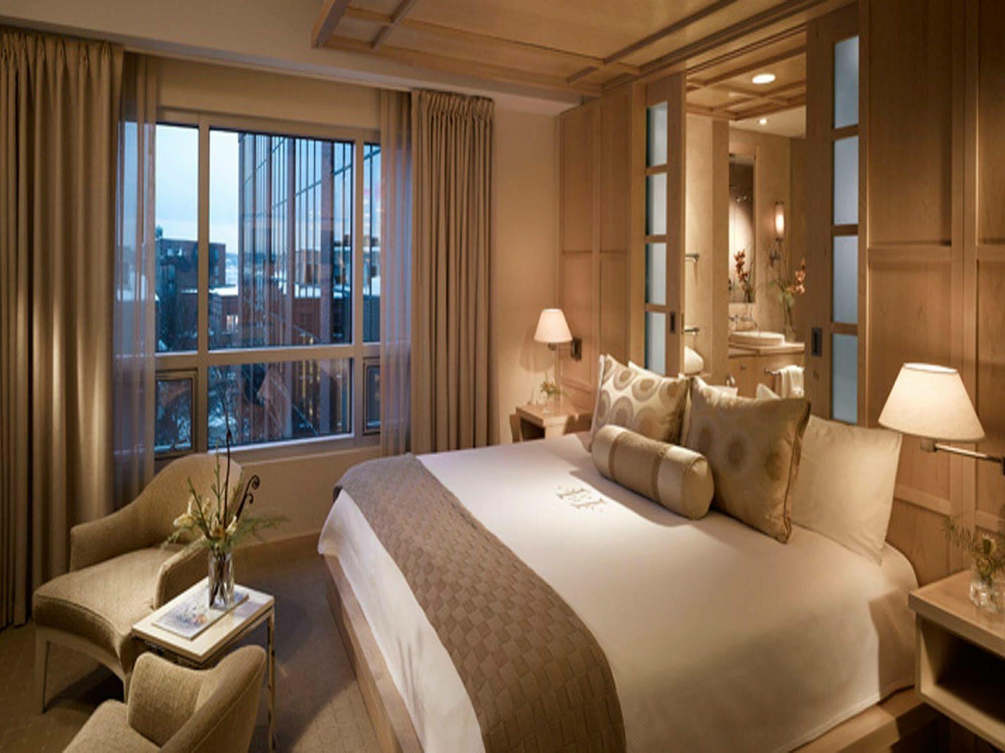 Hotel Harbor酒店